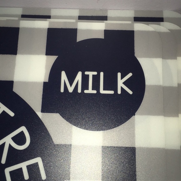 New Holiday Treat Set Of Four Placemats - Picture 4 of 6